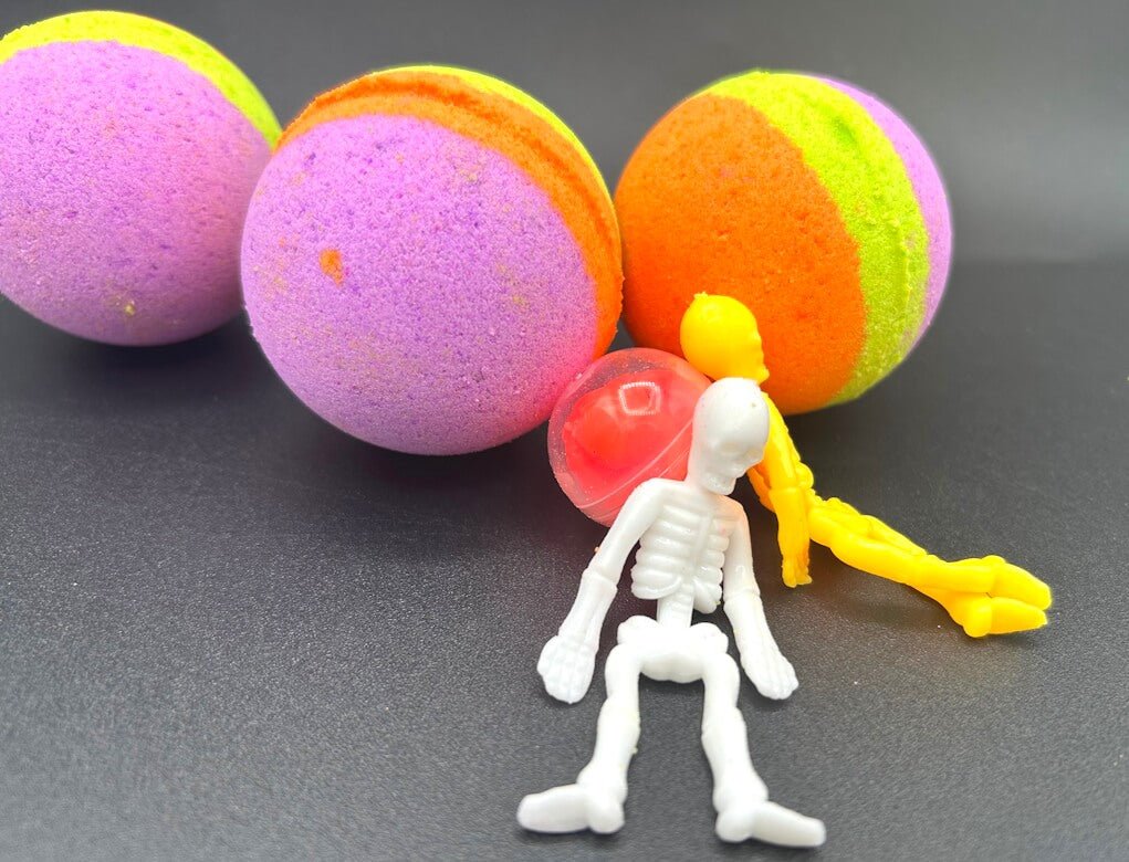 💀 Halloween Striped Kids Bath Bomb with Stretchy Skeleton Inside - Berwyn Betty's Bath & Body Shop