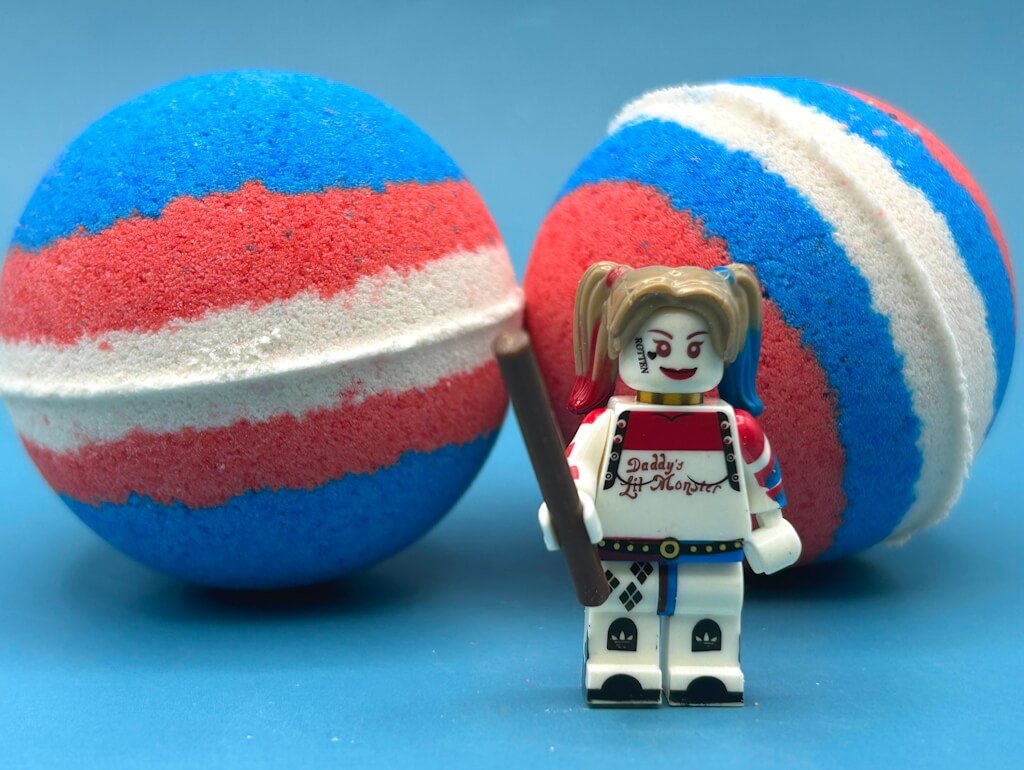 HARLEQUIN Kids Bath Bomb with Harlequin Minifigure Toy - Limited Edition - Berwyn Betty's Bath & Body Shop