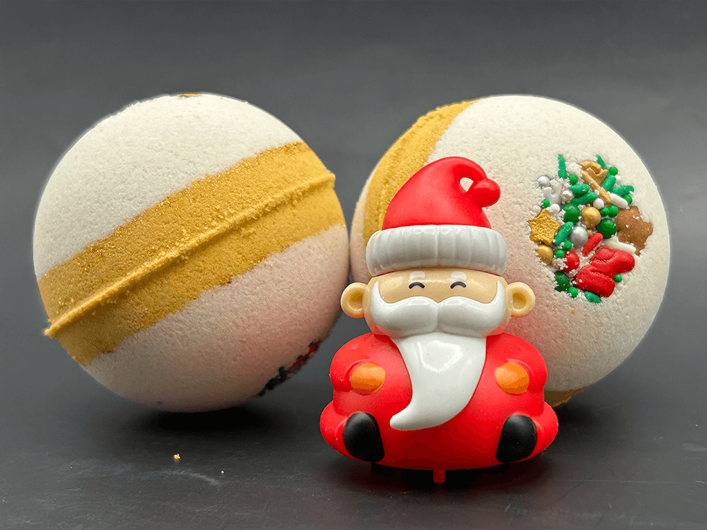 Holiday Kids Bath Bomb with Holiday Figure Pullback Racer Inside - White/Gold - Berwyn Betty's Bath & Body Shop