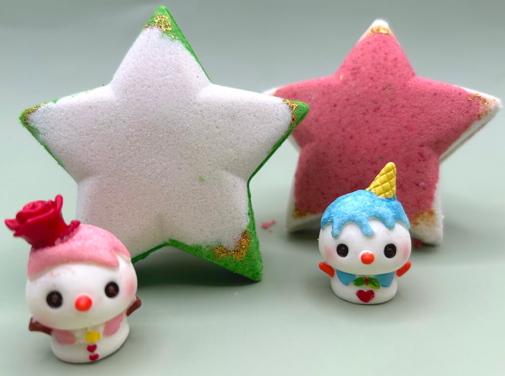 Holiday Star Kids Bath Bomb with Snowman Figurine Inside - Berwyn Betty's Bath & Body Shop