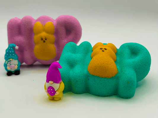 HOP Kids Bath Bomb with Easter Gnome Inside - Berwyn Betty's Bath & Body Shop