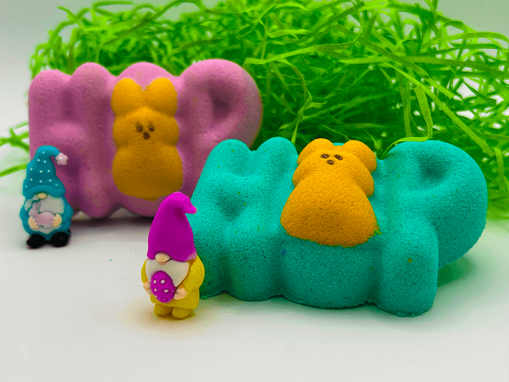HOP Kids Bath Bomb with Easter Gnome Inside - Berwyn Betty's Bath & Body Shop