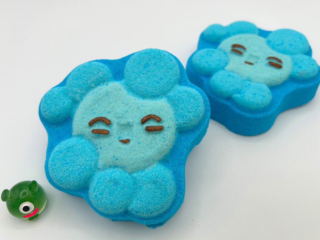 Kawaii Bubbles Kids Bath Bomb with One - Eyed Monster Toy Inside - Berwyn Betty's Bath & Body Shop