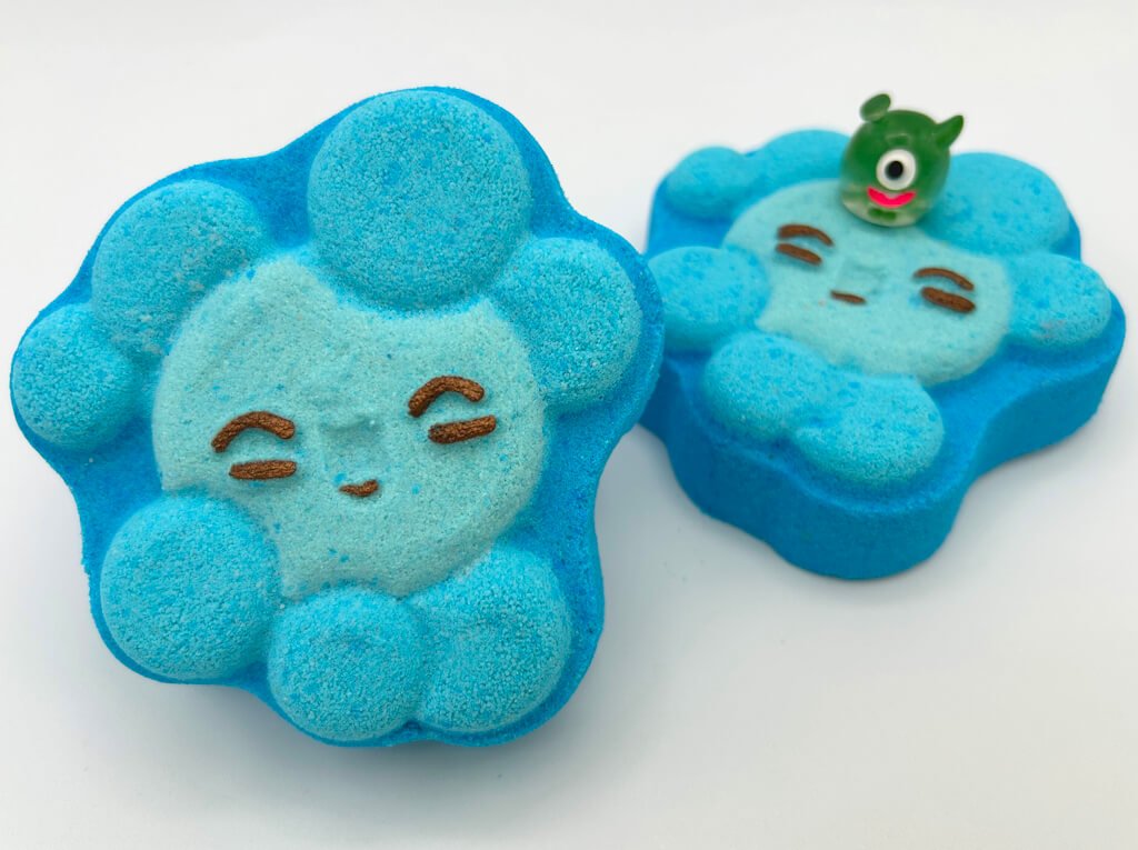 Kawaii Bubbles Kids Bath Bomb with One - Eyed Monster Toy Inside - Berwyn Betty's Bath & Body Shop