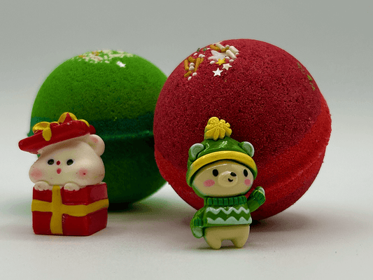 LIMITED EDITION HOLIDAY ORNAMENTS Kids Bath Bomb Set - 2 ct - Berwyn Betty's Bath & Body Shop