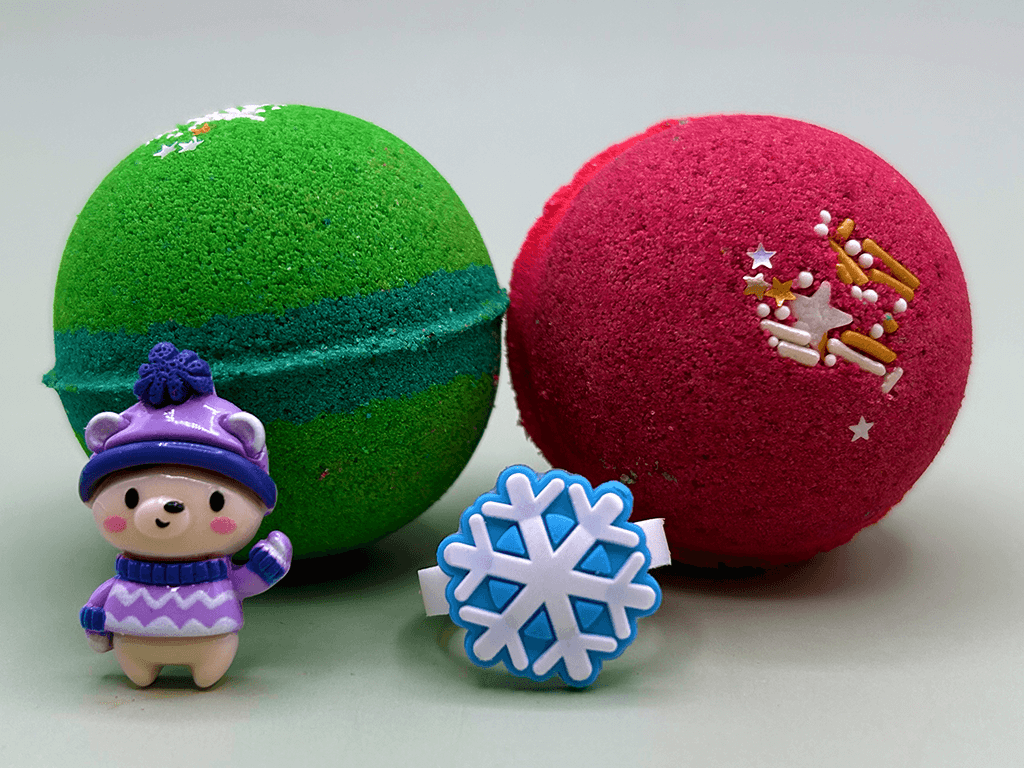 LIMITED EDITION HOLIDAY ORNAMENTS Kids Bath Bomb Set - 2 ct - Berwyn Betty's Bath & Body Shop