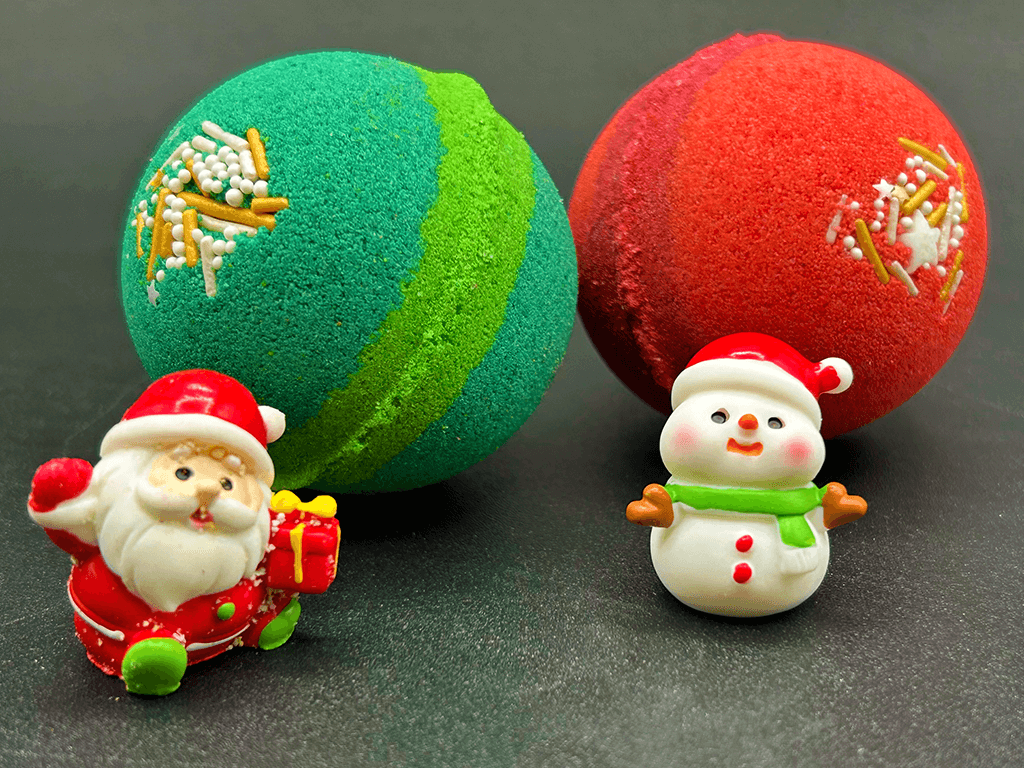 LIMITED EDITION HOLIDAY ORNAMENTS Kids Bath Bomb Set - 2 ct - Berwyn Betty's Bath & Body Shop