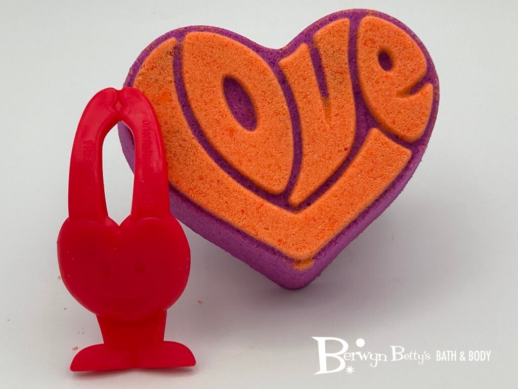 LIMITED EDITION VALENTINE LOVE Kids Bath Bomb with Heart Flinger Toy Inside - Berwyn Betty's Bath & Body Shop