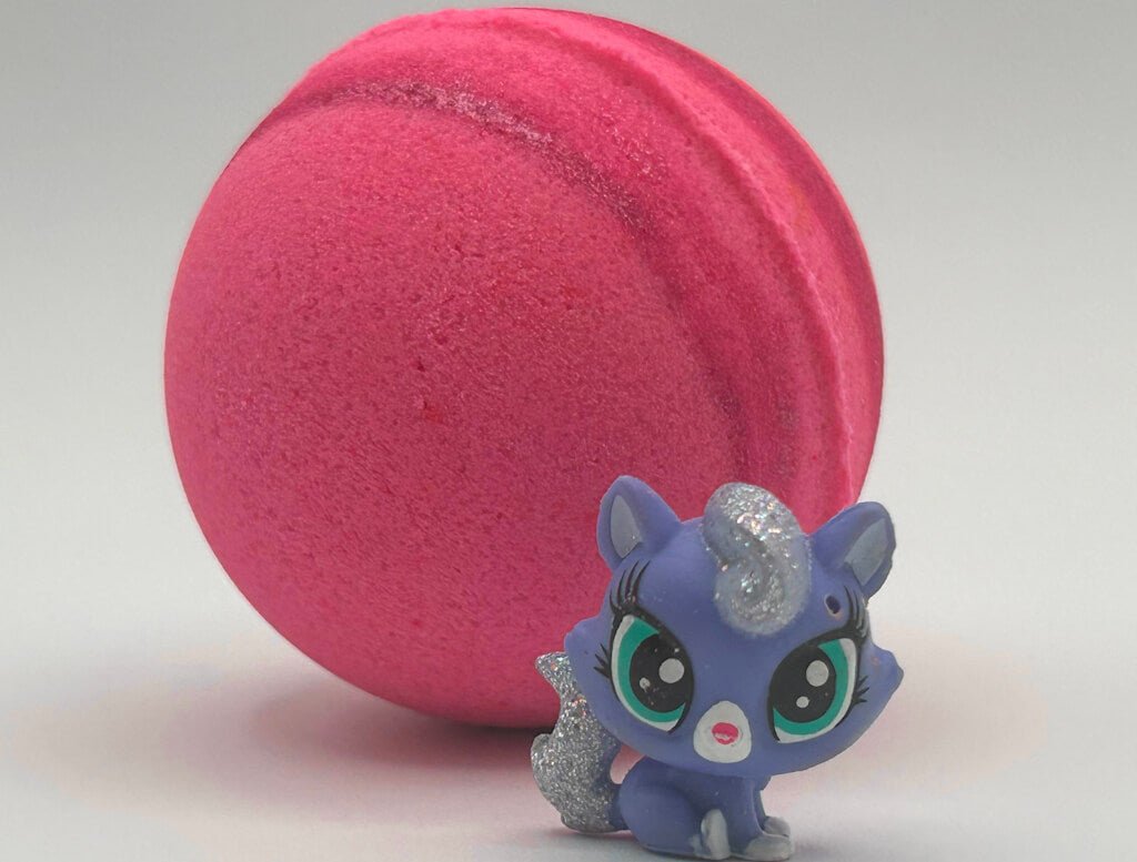 PETS Bath Bomb Gift Box with Littlest Pet Shop Toy Figurines Inside - 4 ct - Berwyn Betty's Bath & Body Shop
