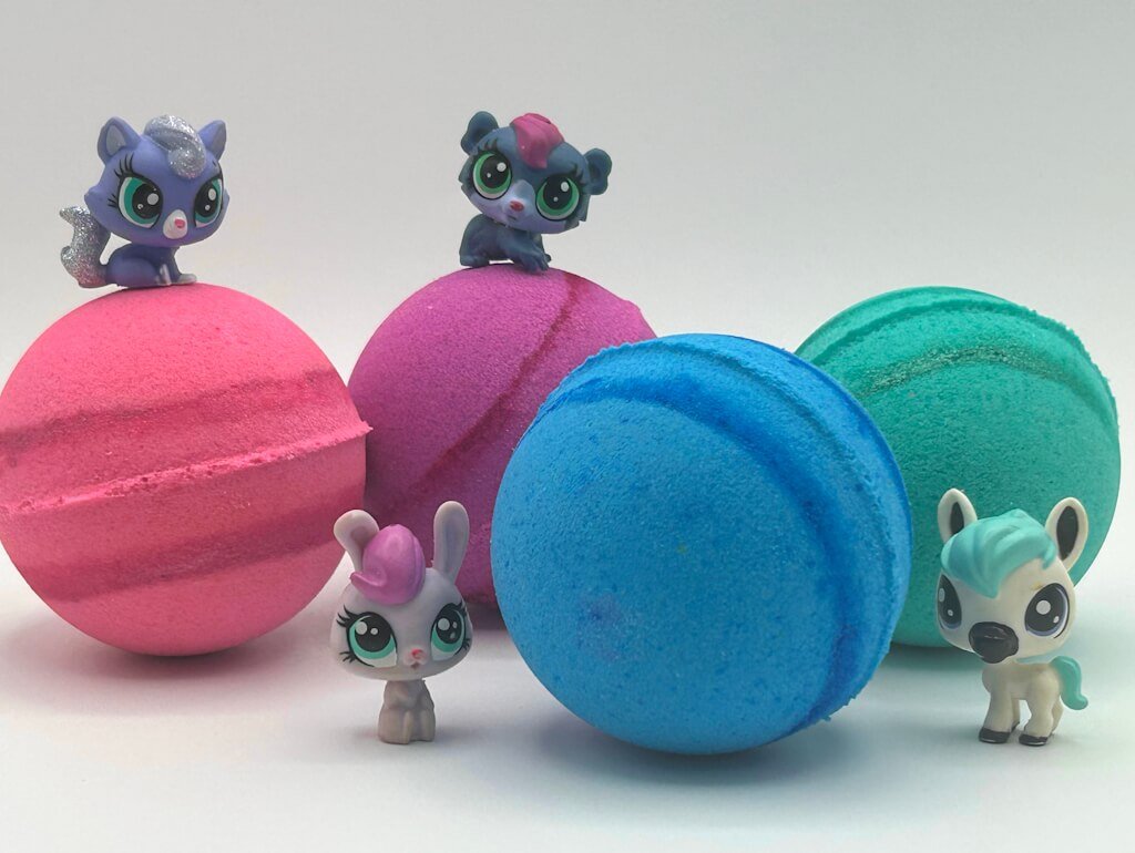 PETS Bath Bomb Gift Box with Littlest Pet Shop Toy Figurines Inside - 4 ct - Berwyn Betty's Bath & Body Shop