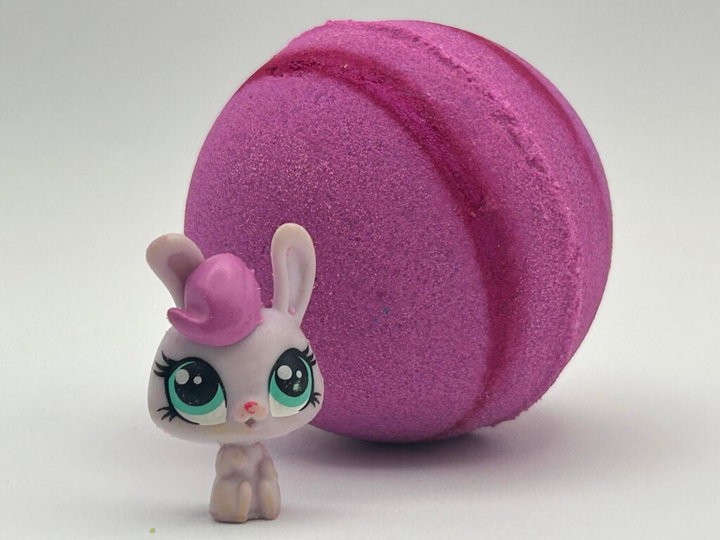 PETS Bath Bomb Gift Box with Littlest Pet Shop Toy Figurines Inside - 4 ct - Berwyn Betty's Bath & Body Shop
