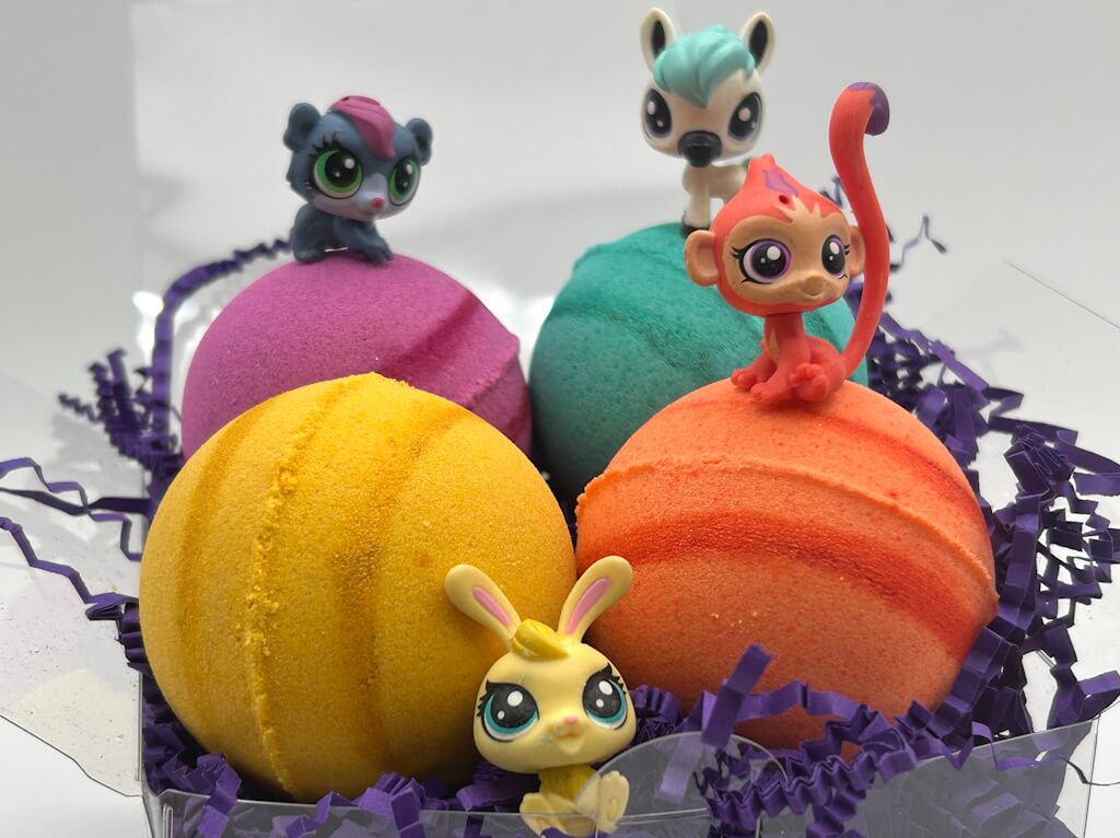 PETS Bath Bomb Gift Box with Littlest Pet Shop Toy Figurines Inside - 4 ct - Berwyn Betty's Bath & Body Shop