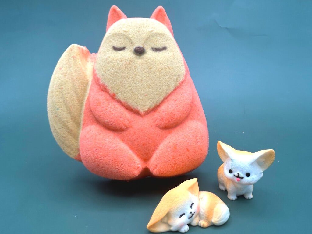 Red Fox Kids Bath Bomb with Baby Fox Mini Figurine Inside - Berwyn Betty's Bath & Body Shop