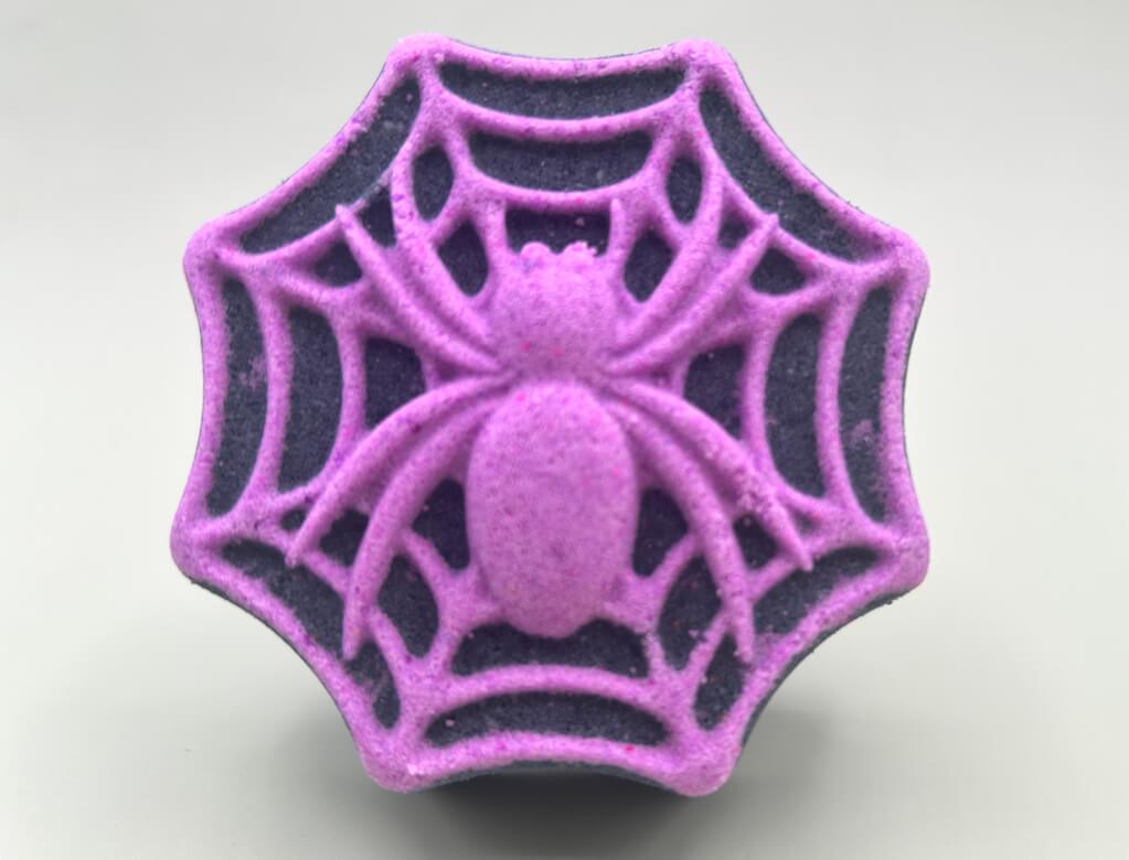 🕸️ Spider Web Kids Bath Bomb with Cute Spider Toy Inside - Berwyn Betty's Bath & Body Shop