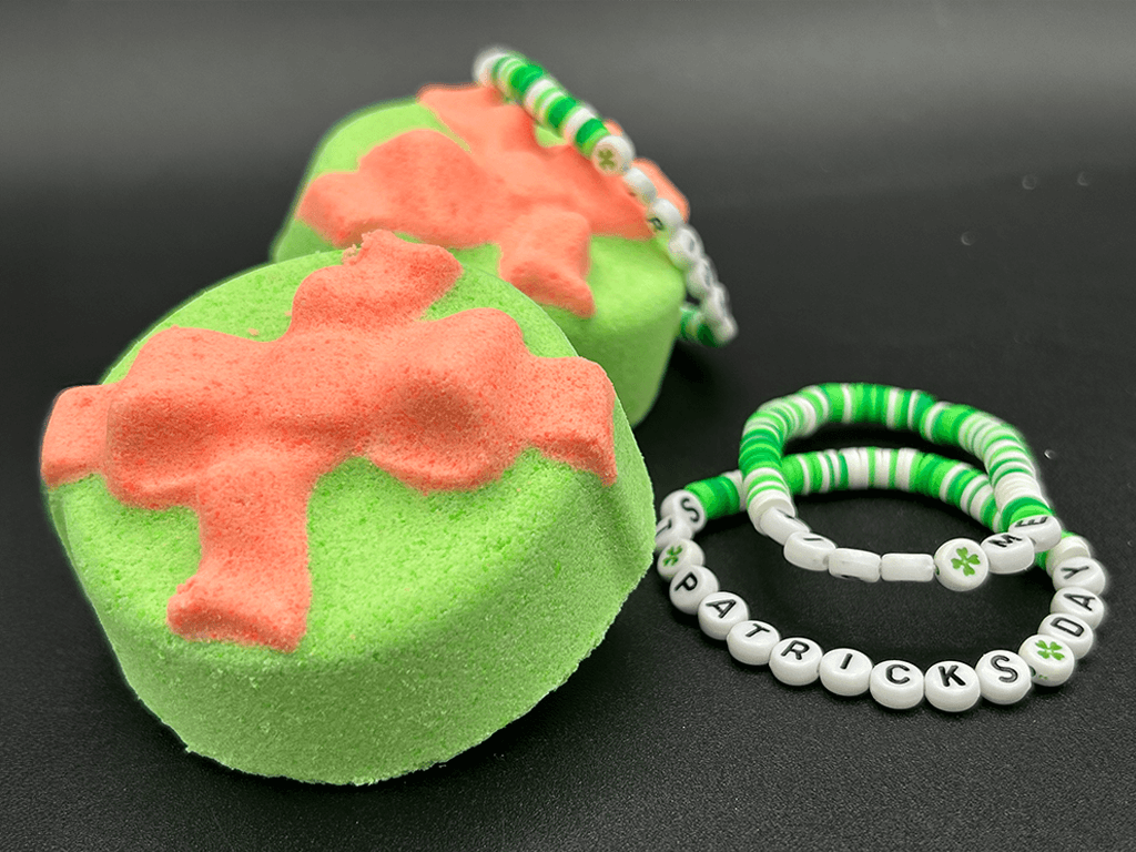 St Patrick Gift Box Kids Bath Bomb with Toy Bracelet Inside - Berwyn Betty's Bath & Body Shop