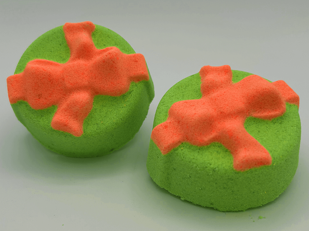 St Patrick Gift Box Kids Bath Bomb with Toy Bracelet Inside - Berwyn Betty's Bath & Body Shop