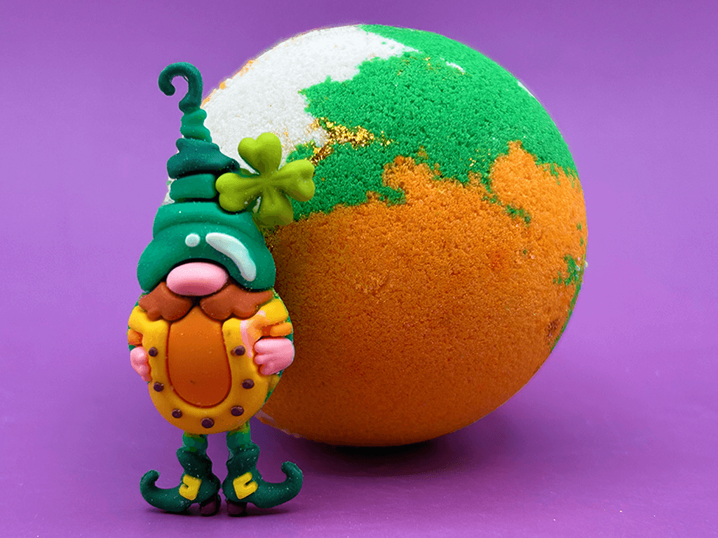 St Patrick’s Day Kids Bath Bomb with Leprechaun Toy Inside - Berwyn Betty's Bath & Body Shop