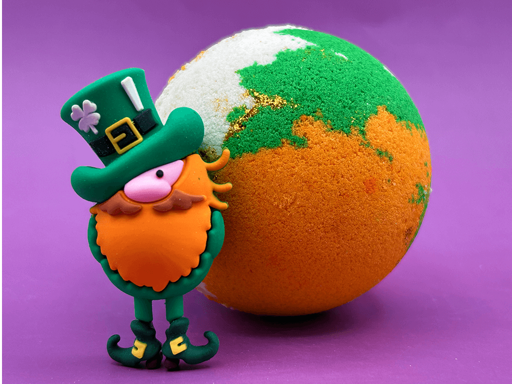 St Patrick’s Day Kids Bath Bomb with Leprechaun Toy Inside - Berwyn Betty's Bath & Body Shop