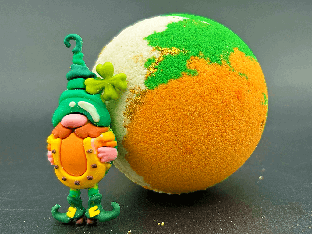 St Patrick’s Day Kids Bath Bomb with Leprechaun Toy Inside - Berwyn Betty's Bath & Body Shop
