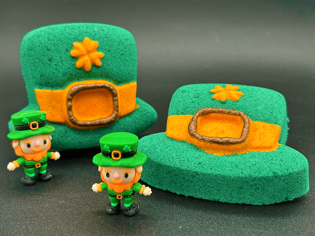 St Patrick's Leprechaun Hat Kids Bath Bomb with Little Leprechaun Figure Inside - Berwyn Betty's Bath & Body Shop