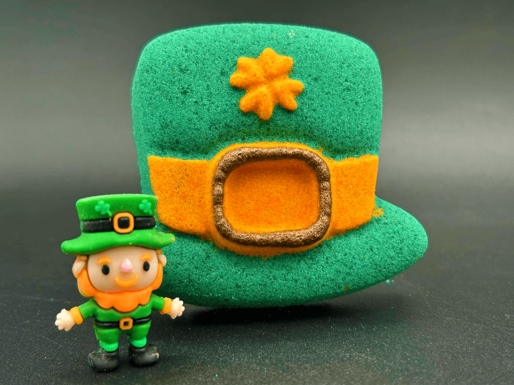 St Patrick's Leprechaun Hat Kids Bath Bomb with Little Leprechaun Figure Inside - Berwyn Betty's Bath & Body Shop