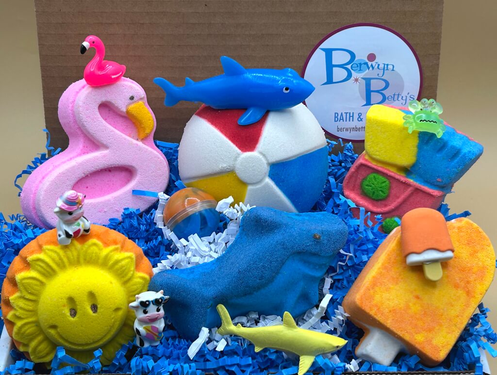 SUMMER SPLASH Beach & Pool Party Kids Bath Bomb Gift Box with Toys Inside - 6 ct - Berwyn Betty's Bath & Body Shop