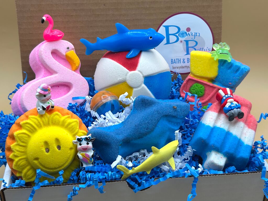 SUMMER SPLASH Beach & Pool Party Kids Bath Bomb Gift Box with Toys Inside - 6 ct - Berwyn Betty's Bath & Body Shop