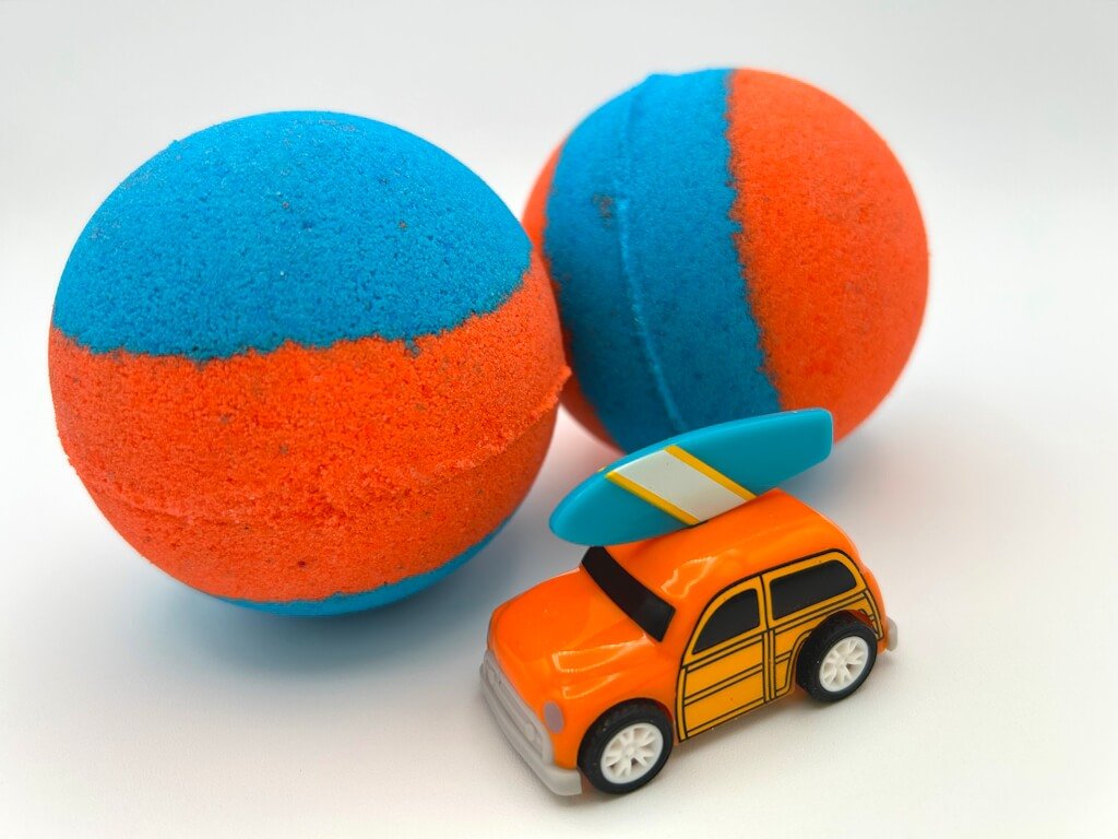 Summer Surfer Bath Bomb with Beach Surfer Pullback Woody Car Inside - Berwyn Betty's Bath & Body Shop