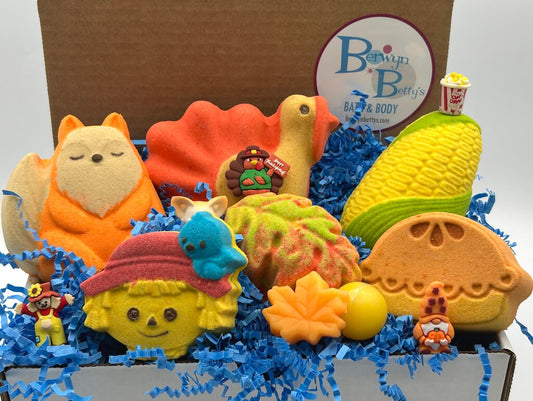 THANKSGIVING Kids Bath Bomb Gift Box with Holiday Themed Bombs - 6 ct - Berwyn Betty's Bath & Body Shop