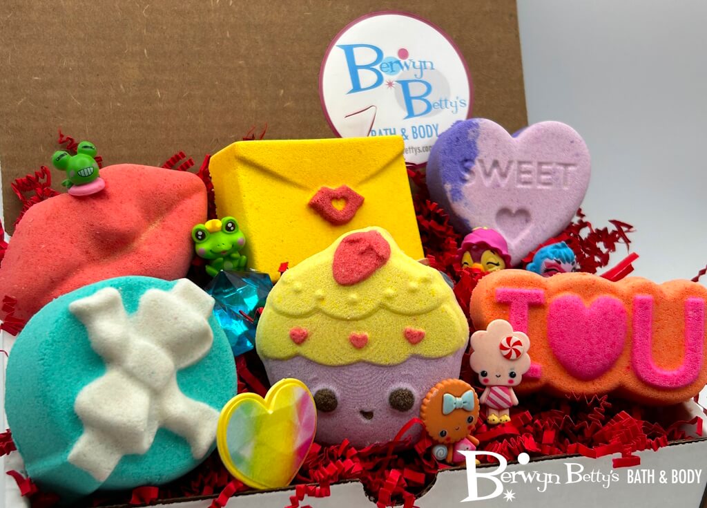 VALENTINE Kids Bath Bombs Collection - 6 ct - Berwyn Betty's Bath & Body Shop