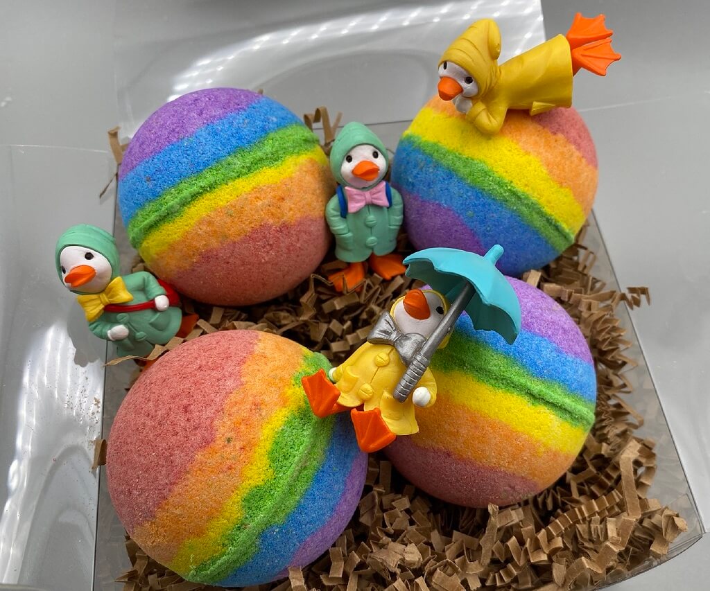 Rainbow Duck Bath Bomb Gift Box (with Toy Inside) - 4 ct