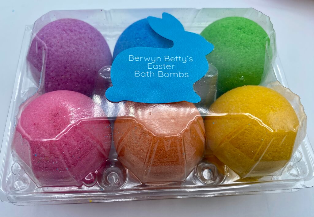Animal Egg Bath Bomb Carton - 6ct - Berwyn Betty's Bath & Body Shop