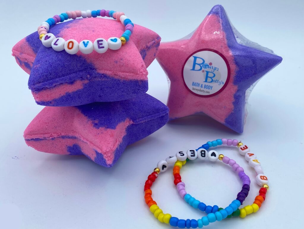 Bracelet Star Kids Bath Bomb with Toy Bracelet Inside - Berwyn Betty's Bath & Body Shop