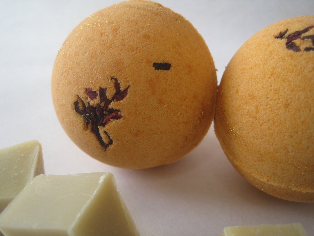 Cinnamon Orange & Clove Scented Bath Bombs with Handmade Soap Inside - 2 ct - Berwyn Betty's Bath & Body Shop