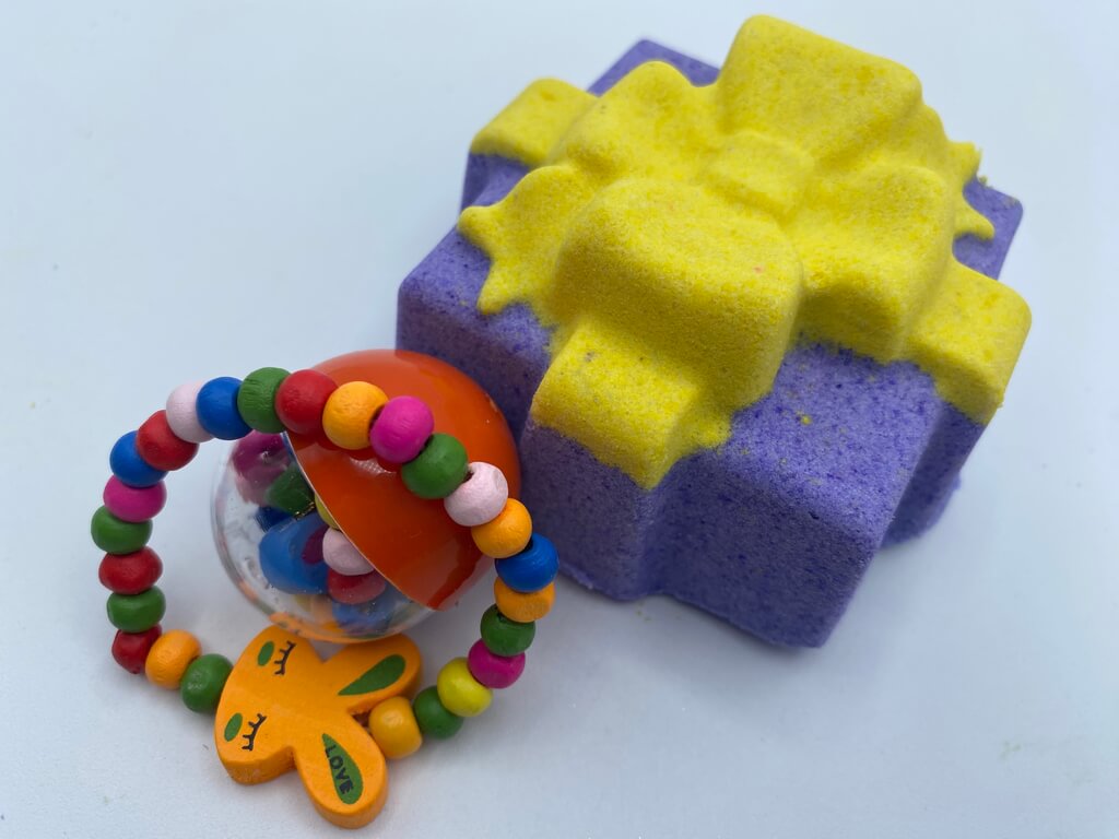 Gift Box with Bow Bath Bomb with Wooden Bracelet Inside (Purple / Yellow) - Berwyn Betty's Bath & Body Shop