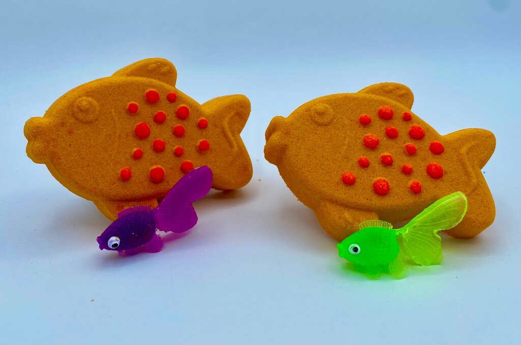 Goldfish Bath Bomb with Fish Toy Inside - Berwyn Betty's Bath & Body Shop