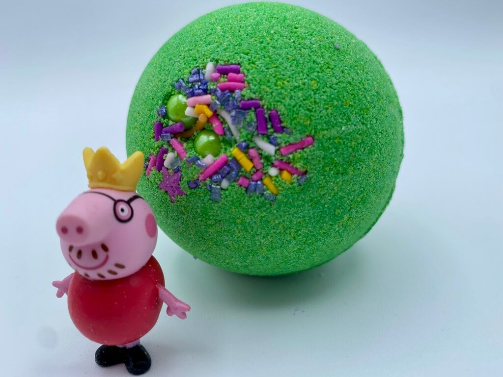 Peppa Pig Bath Bomb with Toy Inside - Berwyn Betty's Bath & Body Shop