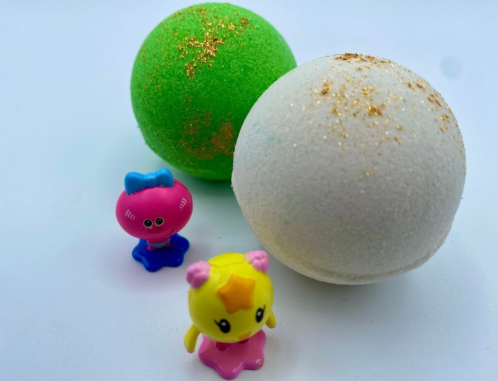 St Patrick's Mini Bath Bomb - Berwyn Betty's Bath & Body Shop