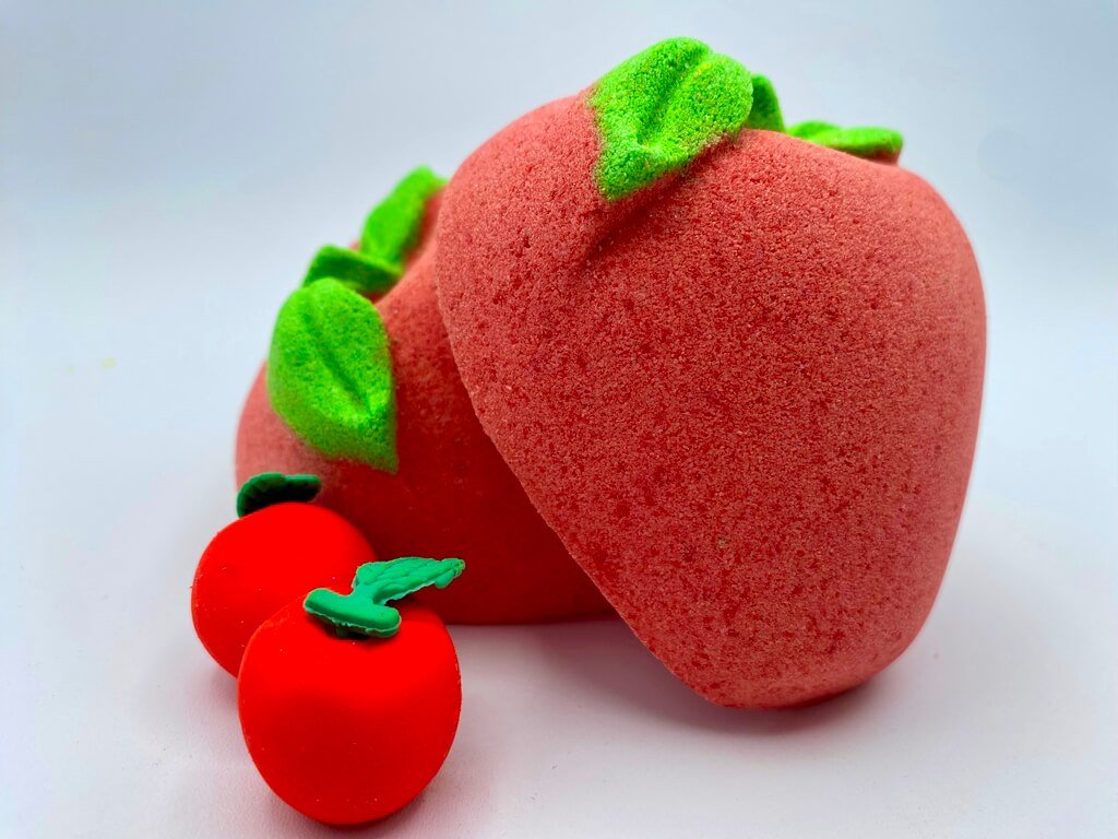 Teacher’s Apple Bath Bomb with Apple Eraser Inside - Berwyn Betty's Bath & Body Shop